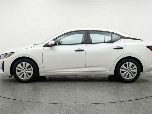 Used 2025 Nissan Sentra S FWD image 5