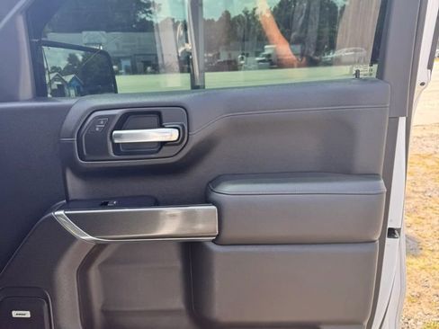 Used 2020 GMC Sierra 1500 AT4 w/ AT4 Premium Package AWD/4WD image 19
