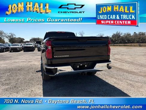 Used 2026 Chevrolet Silverado 1500 W/T w/ WT Safety Package image 9