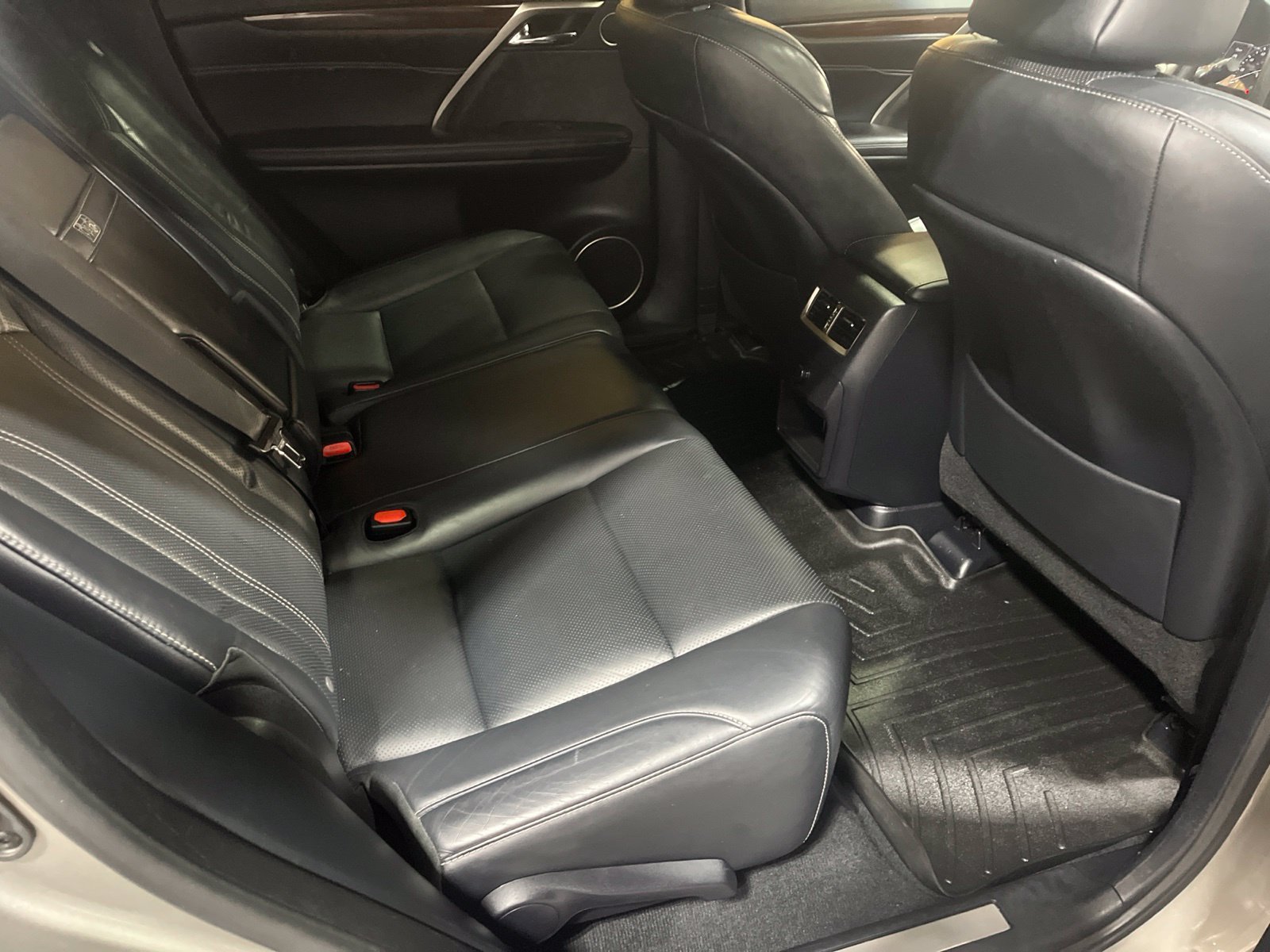 Used 2017 Lexus RX 350 FWD w/ Premium Package image 16