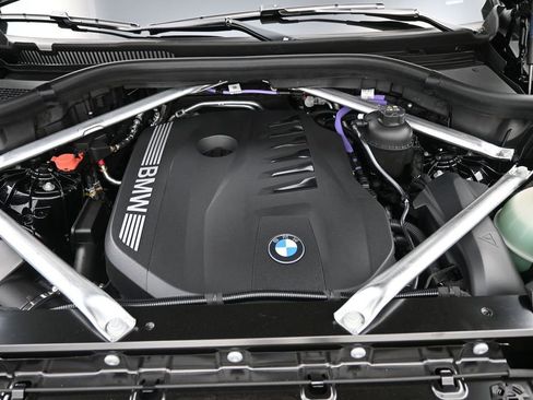 New 2026 BMW X5 sDrive40i w/ Premium Package RWD image 23