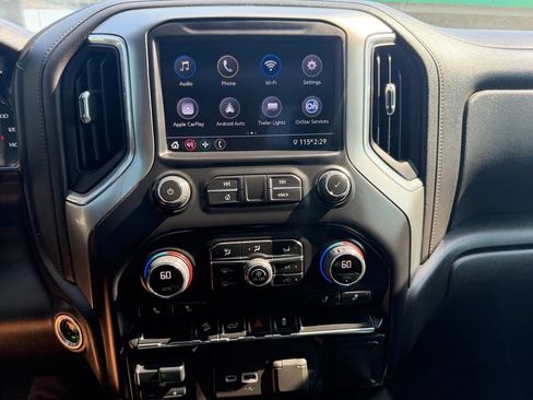 Used 2021 Chevrolet Silverado 1500 LT Trail Boss w/ Bed Protection Package AWD/4WD image 17