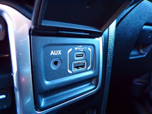 Used 2023 Jeep Wrangler Unlimited Sport AWD/4WD image 21