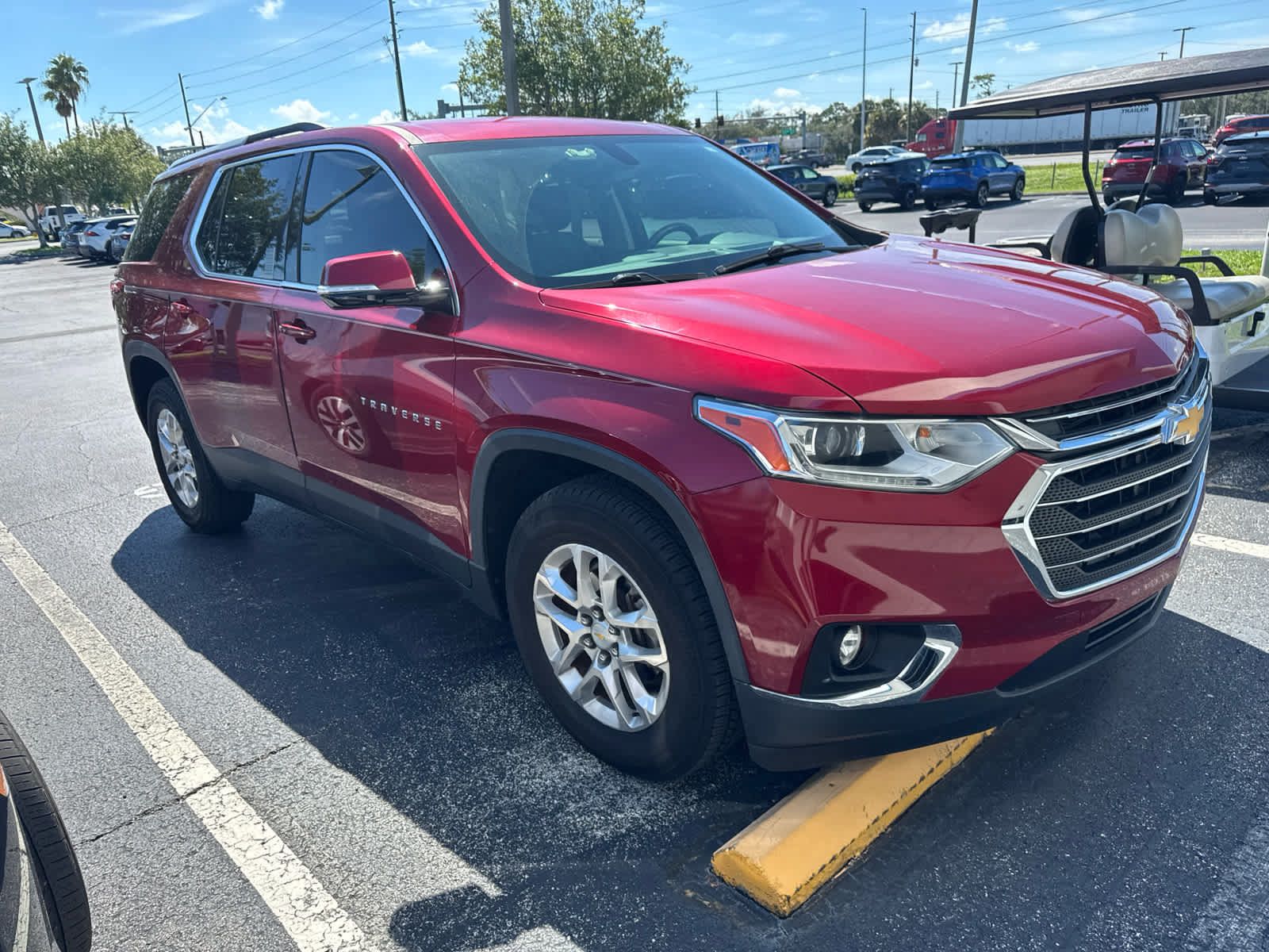 Used 2018 Chevrolet Traverse LT FWD image 3