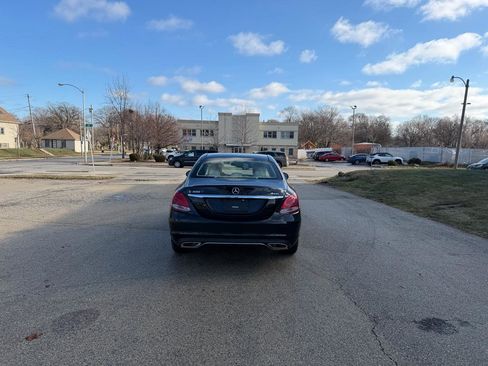 Used 2017 Mercedes-Benz C 300 4MATIC Sedan image 6