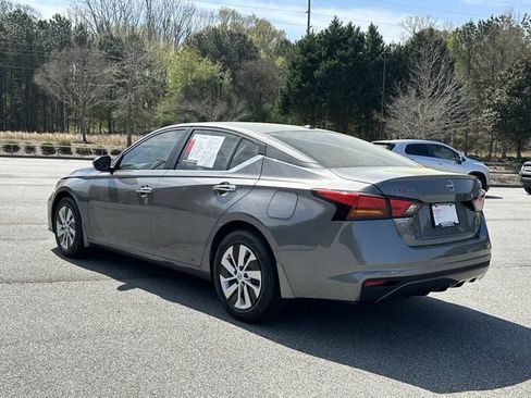 Certified 2025 Nissan Altima 2.5 S FWD image 6