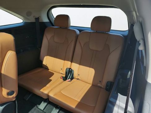 Certified 2022 Kia Sorento SX Prestige w/ Rust Color Package AWD/4WD image 23