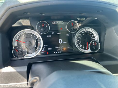 Used 2015 RAM 1500 Big Horn image 23