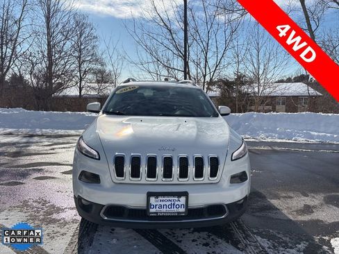Used 2016 Jeep Cherokee Limited image 2