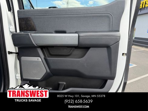 Used 2023 Ford F350 Lariat w/ Sport Appearance Package AWD/4WD image 20