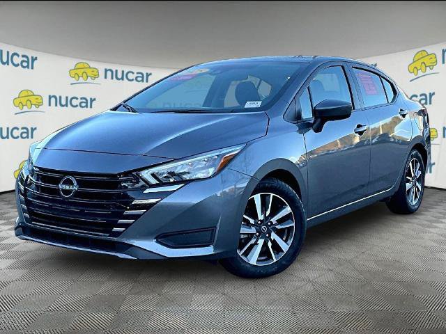 Certified 2025 Nissan Versa SV FWD image 3