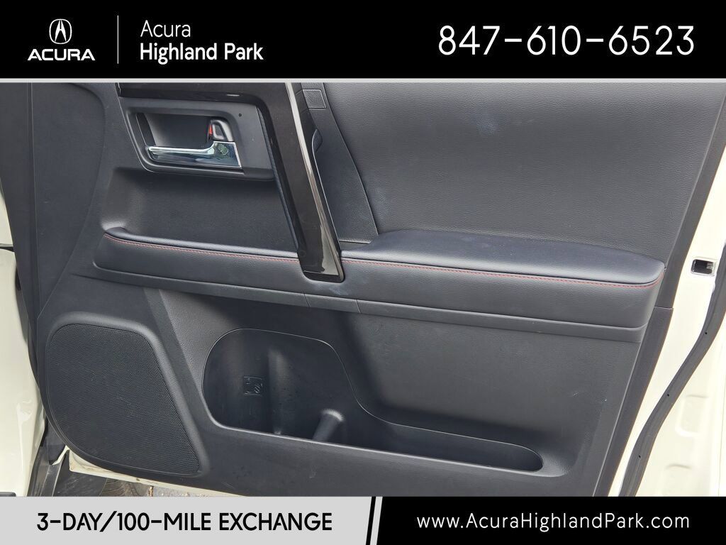 Used 2023 Toyota 4Runner TRD Off-Road Premium w/ Moonroof Package AWD/4WD image 10
