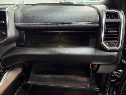 Used 2022 RAM 3500 Laramie image 40