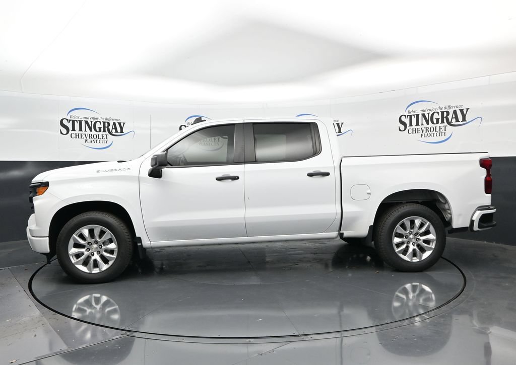 Certified 2024 Chevrolet Silverado 1500 Custom RWD image 4