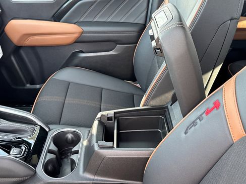 New 2026 GMC Canyon AT4 image 28