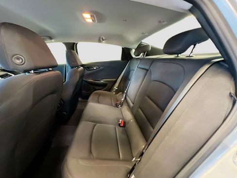 Used 2023 Chevrolet Malibu LT FWD image 23