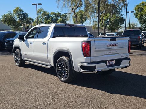 Used 2020 GMC Sierra 1500 Denali w/ Denali Ultimate Package image 8
