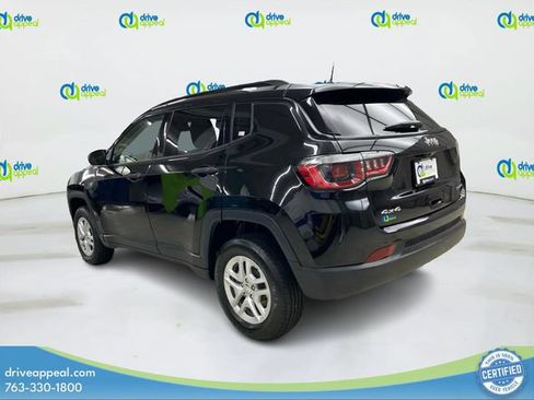 Used 2018 Jeep Compass Sport AWD/4WD image 8