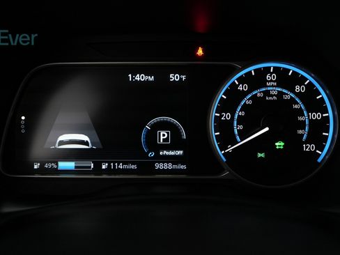 Used 2024 Nissan Leaf SV Plus image 24