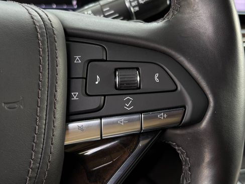 Used 2024 Cadillac Escalade Premium Luxury Platinum AWD/4WD image 54