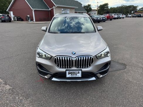 Used 2022 BMW X1 xDrive28i w/ Convenience Package AWD/4WD image 12