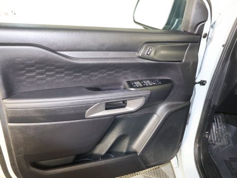 Used 2024 Ford Ranger XLT image 39