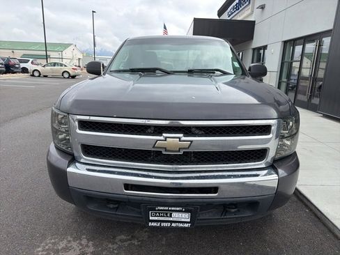 Used 2011 Chevrolet Silverado 1500 LT image 2