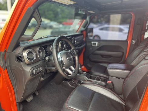 Used 2018 Jeep Wrangler Unlimited Rubicon AWD/4WD image 13