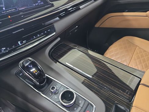 Used 2024 Cadillac Escalade Sport image 26