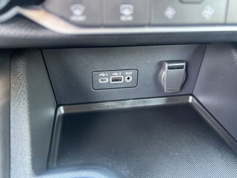 Certified 2023 Nissan Sentra SR w/ SR Premium Package image 57