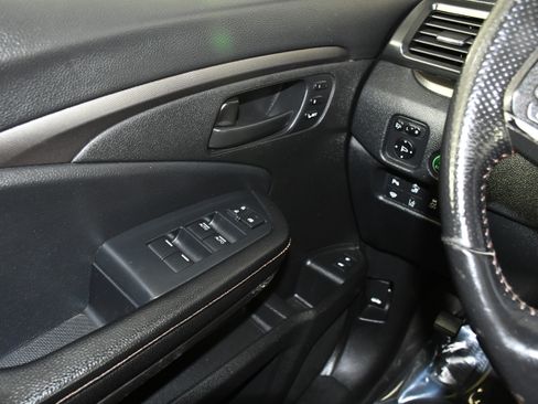 Used 2022 Honda Passport TrailSport image 34
