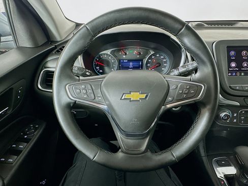 Used 2024 Chevrolet Equinox LT AWD/4WD image 11