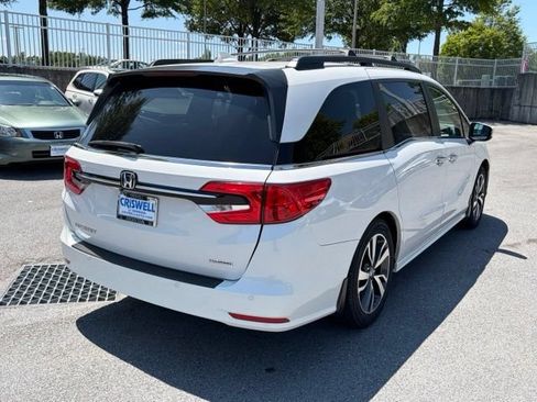 Used 2023 Honda Odyssey Touring image 8