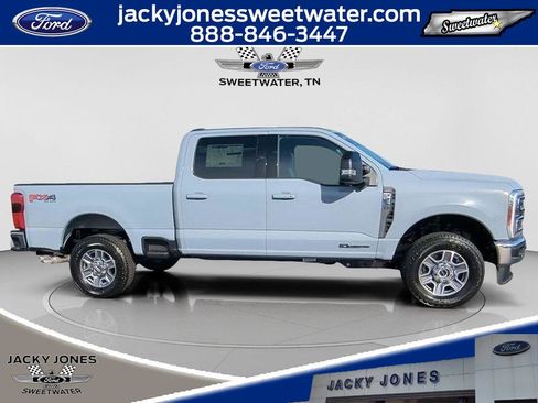 New 2026 Ford F250 Lariat w/ FX4 Off-Road Package image 9