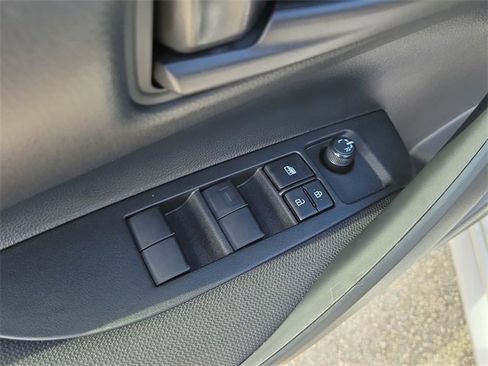 Used 2025 Toyota Corolla LE image 12