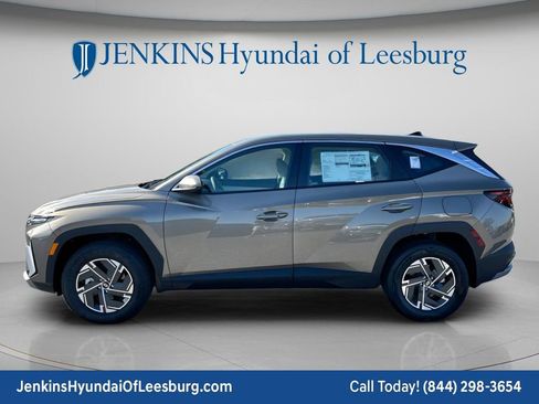 New 2026 Hyundai Tucson Blue SE w/ Tow & Go Package AWD/4WD image 9