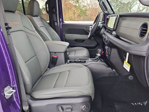 New 2026 Jeep Gladiator Mojave image 27