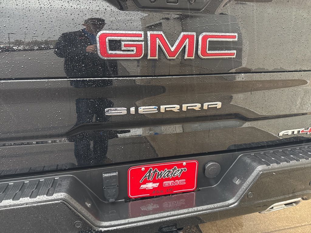 Used 2023 GMC Sierra 1500 AT4 w/ AT4 Preferred Package AWD/4WD image 27
