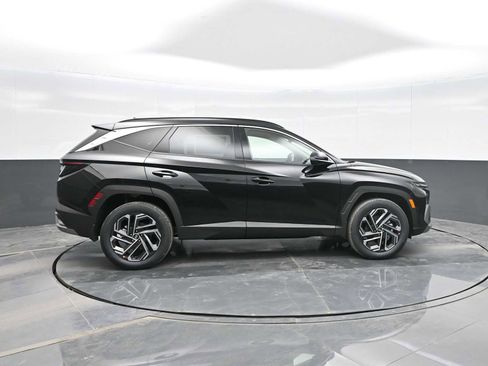 New 2026 Hyundai Tucson Limited image 9