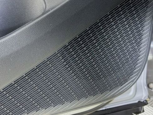 New 2026 Volkswagen Atlas SE FWD image 20