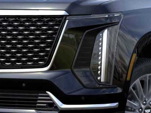 New 2026 Cadillac Escalade ESV Luxury AWD/4WD image 10