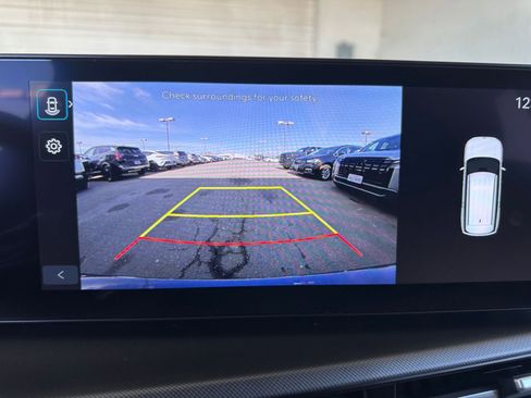 Used 2025 Hyundai Santa Fe SEL image 28