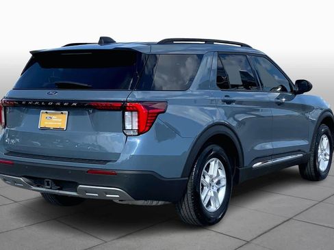 Certified 2025 Ford Explorer Active w/ Active Comfort Package image 13