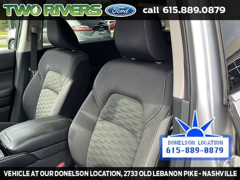 Used 2022 Nissan Pathfinder SV FWD image 16