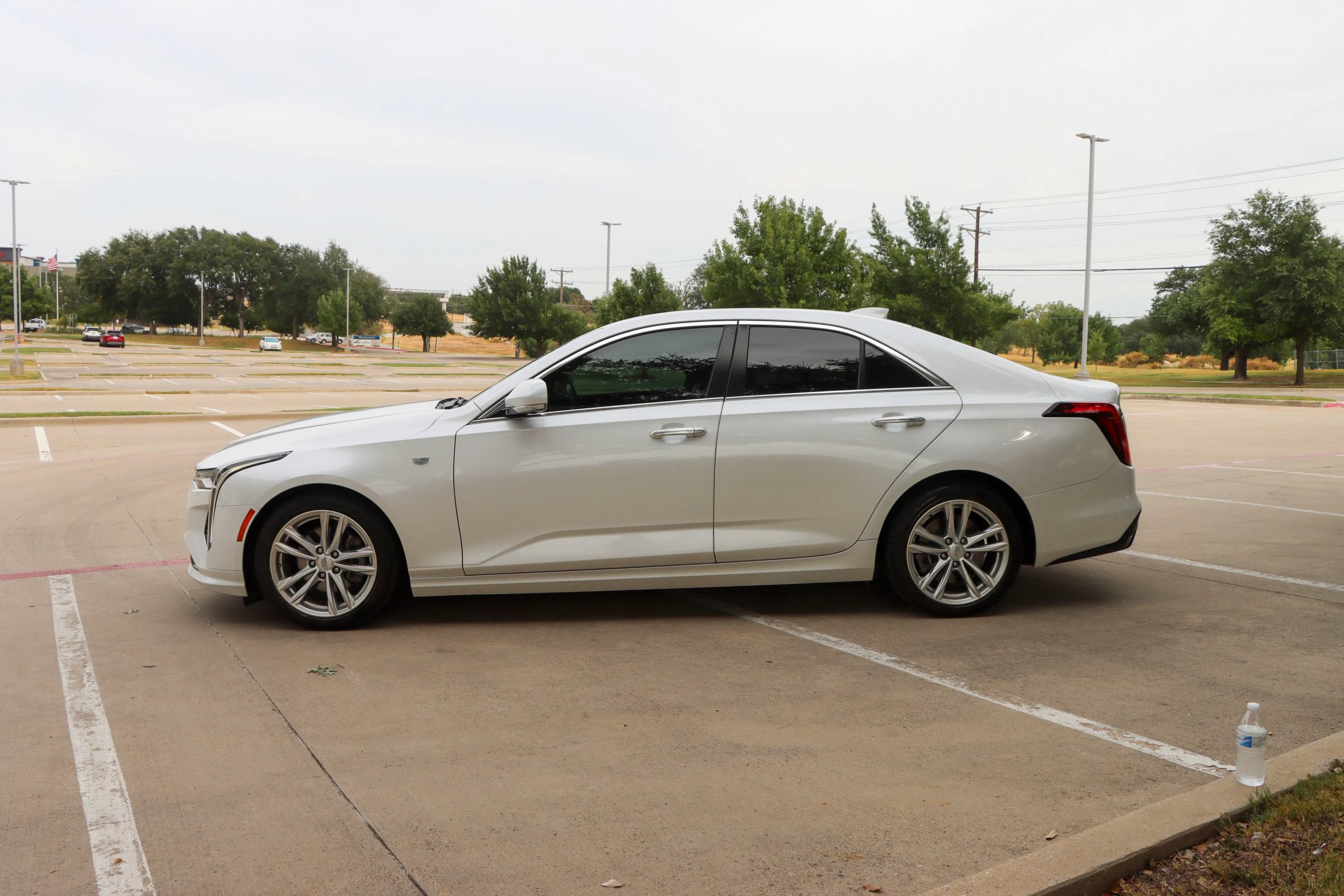 Used 2021 Cadillac CT4 Luxury RWD image 4