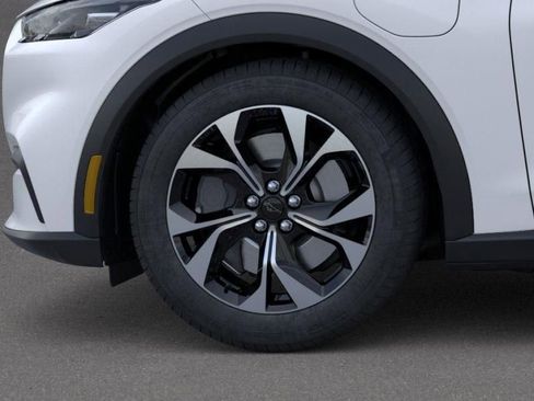 New 2026 Ford Mustang Mach-E Select image 19