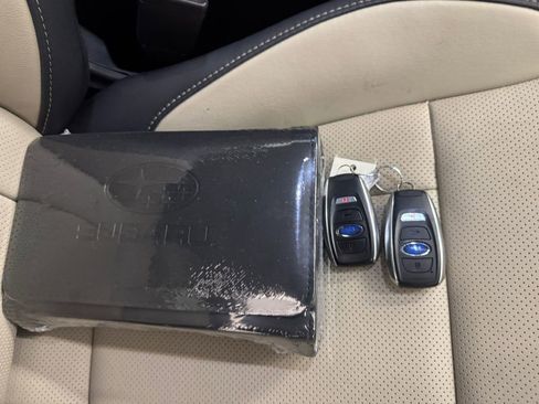 New 2025 Subaru Outback Limited image 27