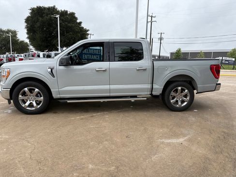 Used 2023 Ford F150 XLT w/ Equipment Group 301A Mid RWD image 8
