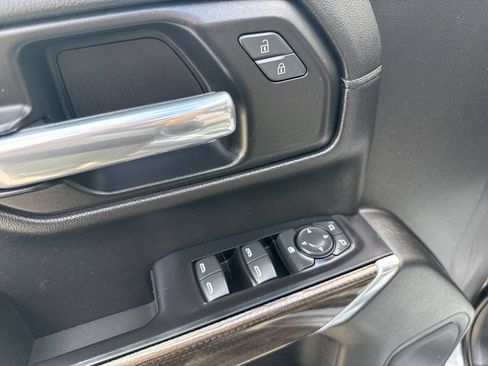 Used 2019 Chevrolet Silverado 1500 LT w/ All-Star Edition AWD/4WD image 29