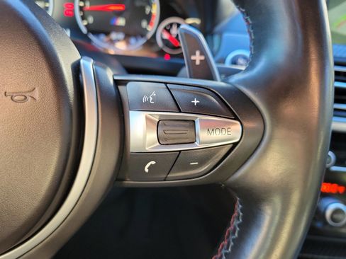 Used 2015 BMW M6 Coupe image 28